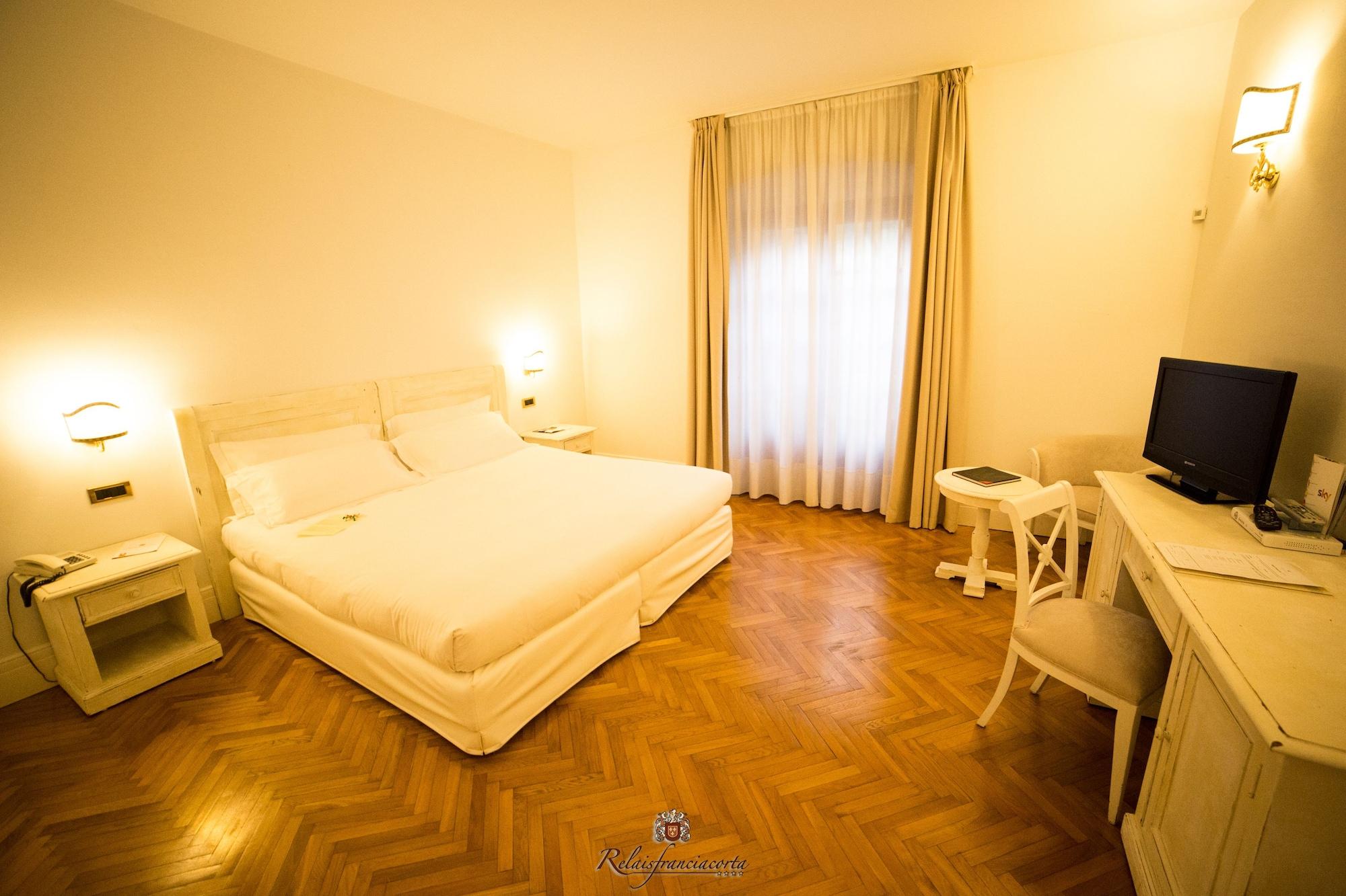 Relaisfranciacorta Hotel Corte Franca Ngoại thất bức ảnh